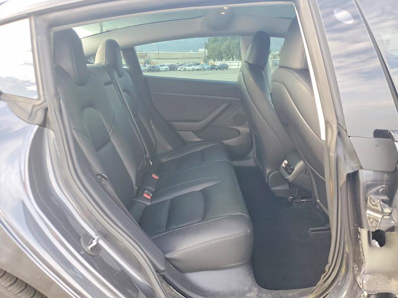 Продажа на аукционе авто 2023 Tesla Model 3, vin: 5YJ3E1EB6PF711079, номер лота: 95681875