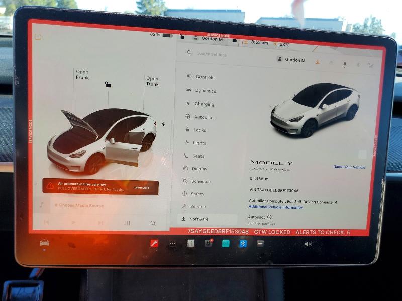 2024 Tesla Model Y მანქანა იყიდება აუქციონზე, vin: 7SAYGDED8RF153048, აუქციონის ნომერი: 72662925