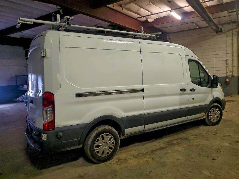 92946225 :رقم المزاد ، 1FTNR2CV3FKA22649 vin ، 2015 Ford Transit مزاد بيع