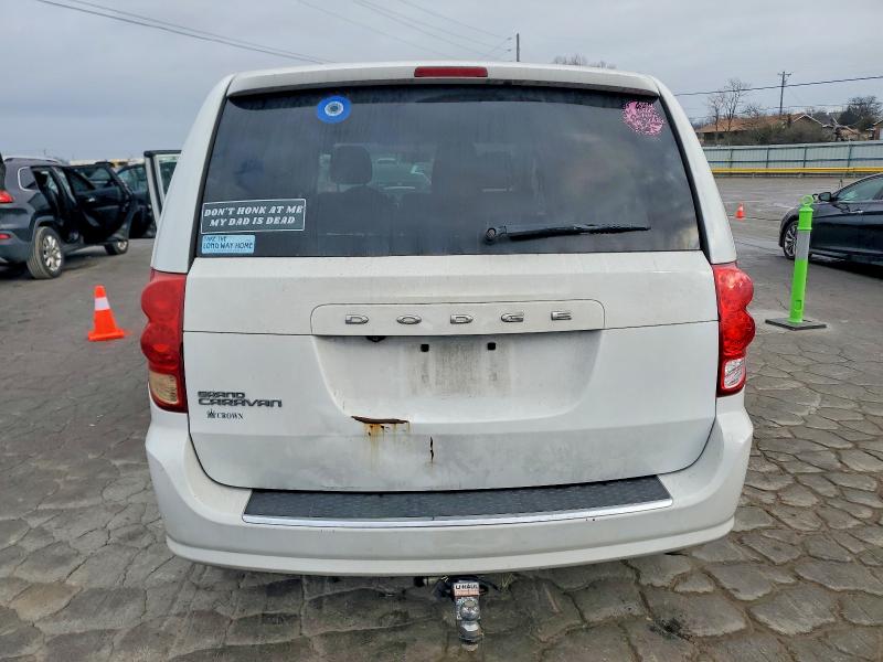 99526495 :رقم المزاد ، 2C4RDGBG6JR231975 vin ، 2018 Dodge Grand Caravan مزاد بيع