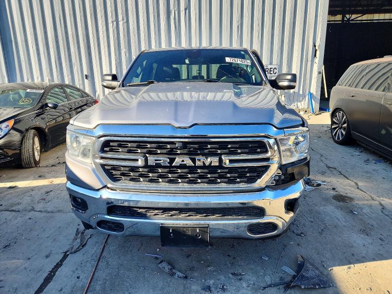 72671825 :رقم المزاد ، 1C6SRFFT5NN429381 vin ، 2022 Ram 1500 مزاد بيع