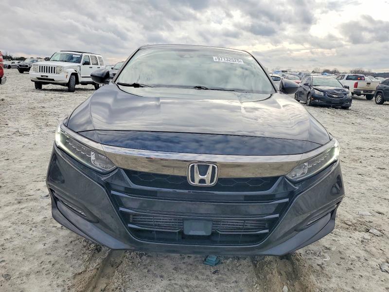 2018 Honda Accord მანქანა იყიდება აუქციონზე, vin: 1HGCV1F33JA199175, აუქციონის ნომერი: 97132525