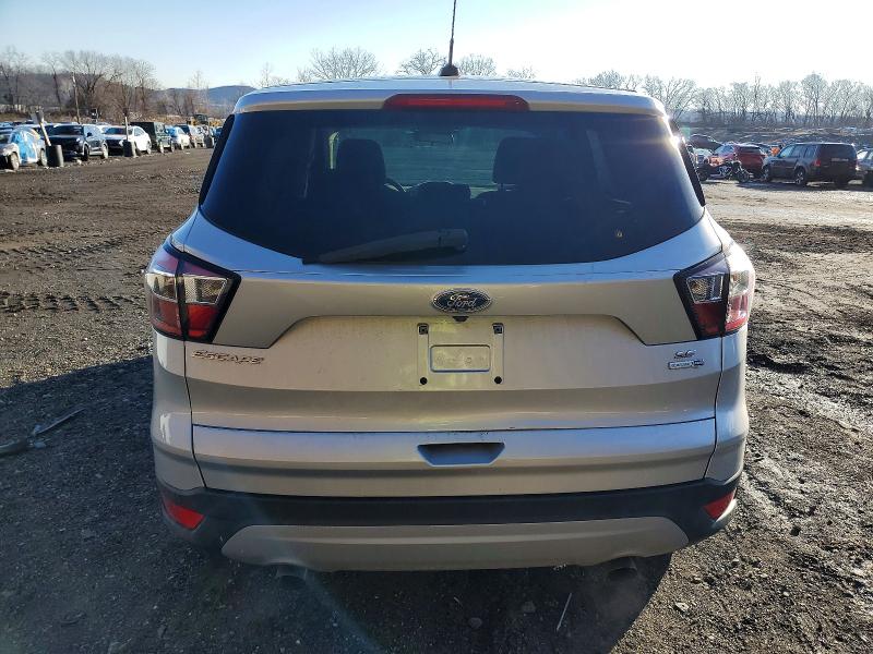 Продажа на аукционе авто 2017 Ford Escape, vin: 1FMCU9GD4HUE62284, номер лота: 72174785