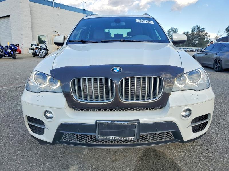 Продажа на аукционе авто 2013 Bmw X5, vin: 5UXZW0C56D0B95686, номер лота: 98892035
