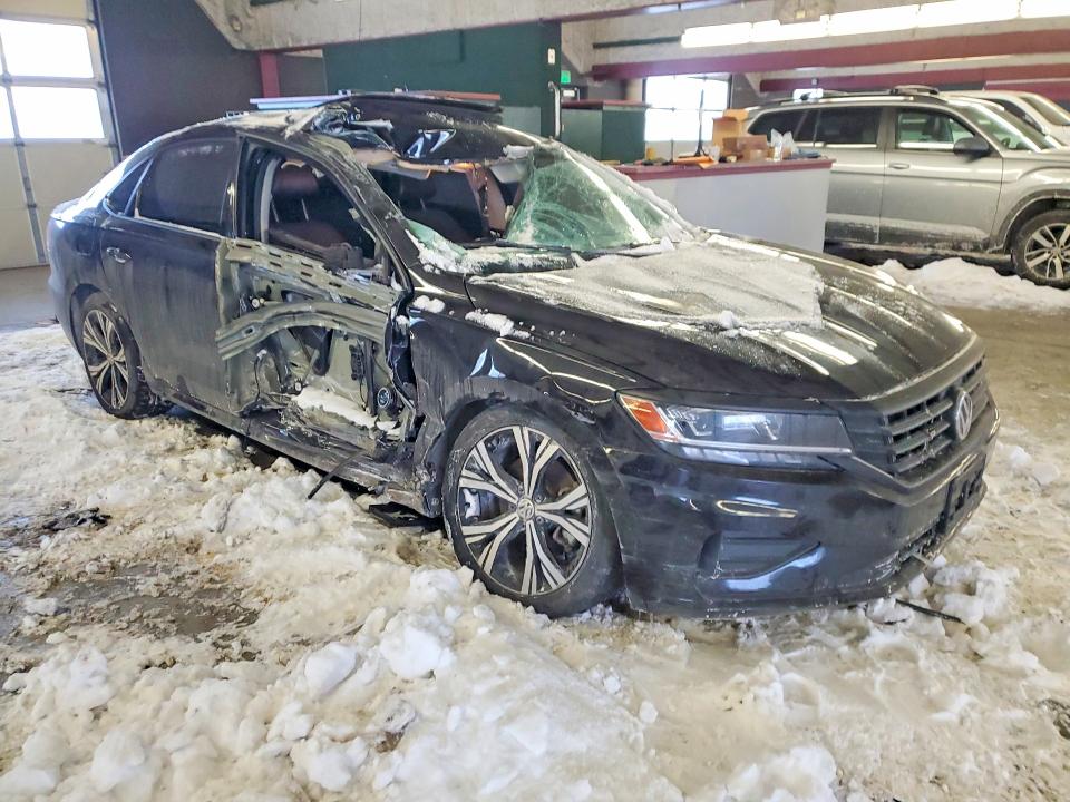 74257315 :رقم المزاد ، 1VWSA7A37NC010146 vin ، 2022 Volkswagen Passat مزاد بيع
