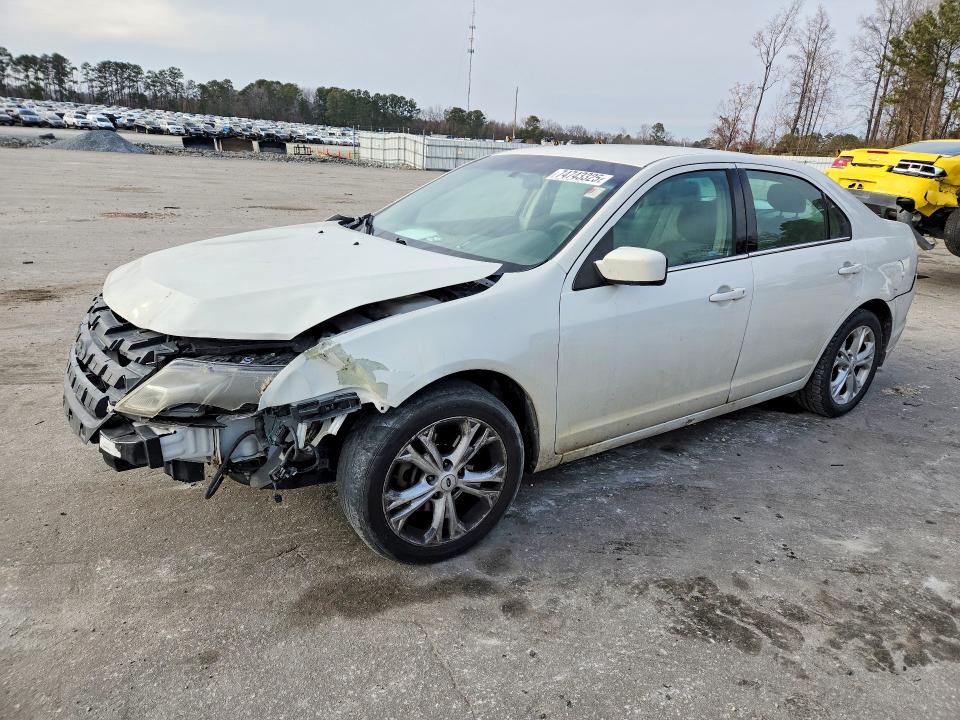 74743325 :رقم المزاد ، 3FAHP0HG0CR187802 vin ، 2012 Ford Fusion مزاد بيع