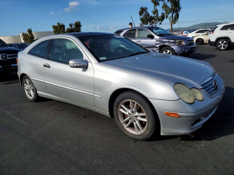 74929525 :رقم المزاد ، WDBRN47JX2A356479 vin ، 2002 Mercedes-benz C مزاد بيع