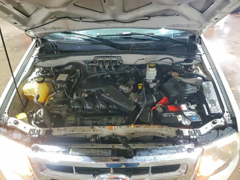 98596015 :رقم المزاد ، 1FMCU93108KD32591 vin ، 2008 Ford Escape مزاد بيع