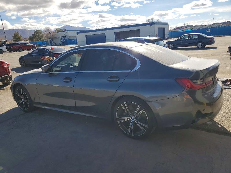 97333795 :رقم المزاد ، WBA5R1C01MFK62297 vin ، 2021 Bmw 330i مزاد بيع