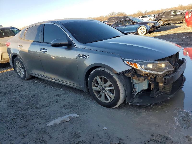 Auction sale of the 2017 Kia Optima, vin: 5XXGT4L38HG172175, lot number: 99651595