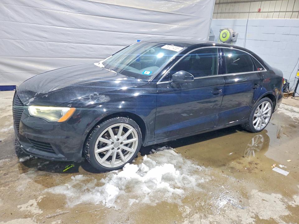 75021465 :رقم المزاد ، WAUEFGFF2F1018993 vin ، 2015 Audi A3 مزاد بيع