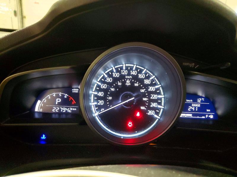 74670705 :رقم المزاد ، 3MZBN1T74JM235571 vin ، 2018 Mazda 3 Se مزاد بيع
