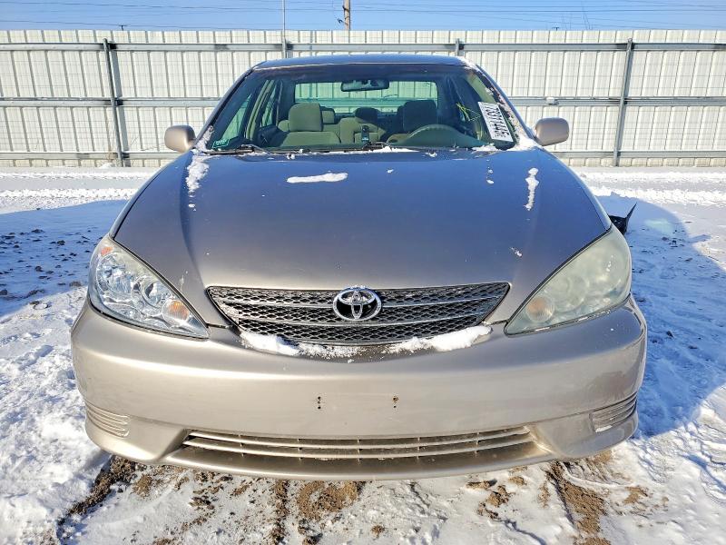 76485915 :رقم المزاد ، 4T1BE32K15U074954 vin ، 2005 Toyota Camry مزاد بيع