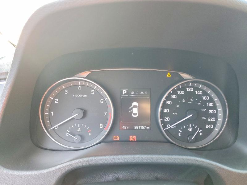 99627185 :رقم المزاد ، KMHD84LF0HU221325 vin ، 2017 Hyundai Elantra Gl 4dr مزاد بيع