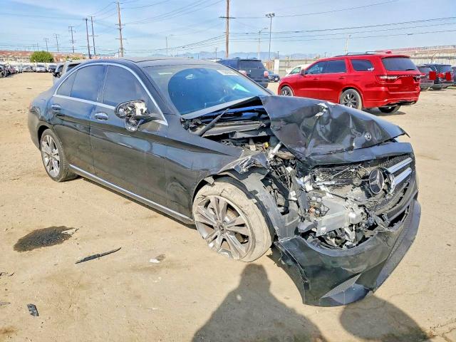 2020 Mercedes-benz C მანქანა იყიდება აუქციონზე, vin: WDDWF8DB0LR526735, აუქციონის ნომერი: 75040935