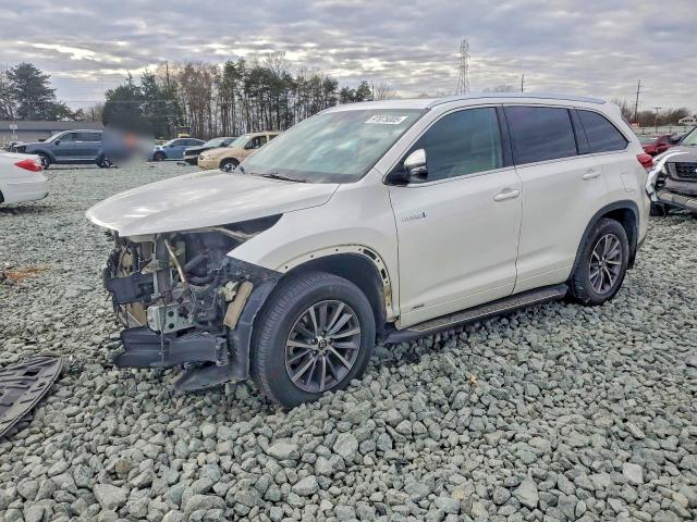 97075005 :رقم المزاد ، 5TDJGRFHXJS049707 vin ، 2018 Toyota Highlander مزاد بيع