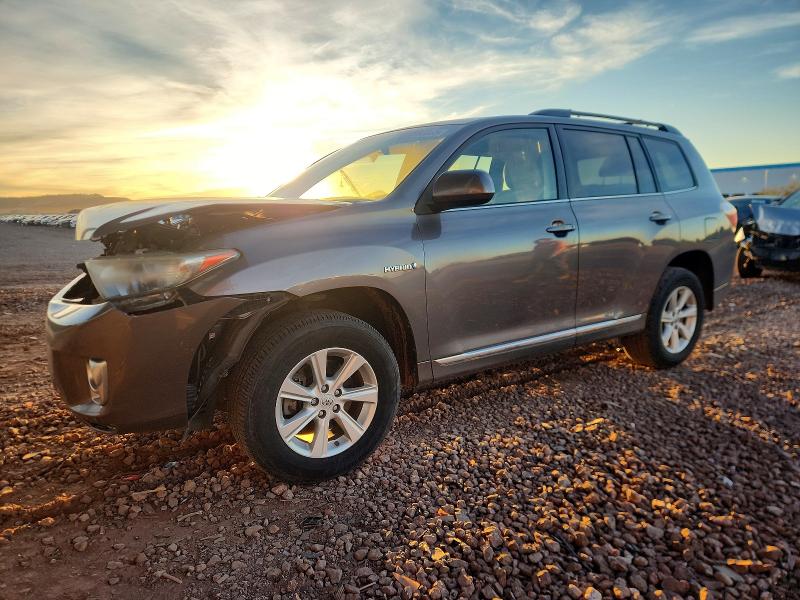 2013 Toyota Highlander მანქანა იყიდება აუქციონზე, vin: JTEBC3EH8D2016078, აუქციონის ნომერი: 72882065