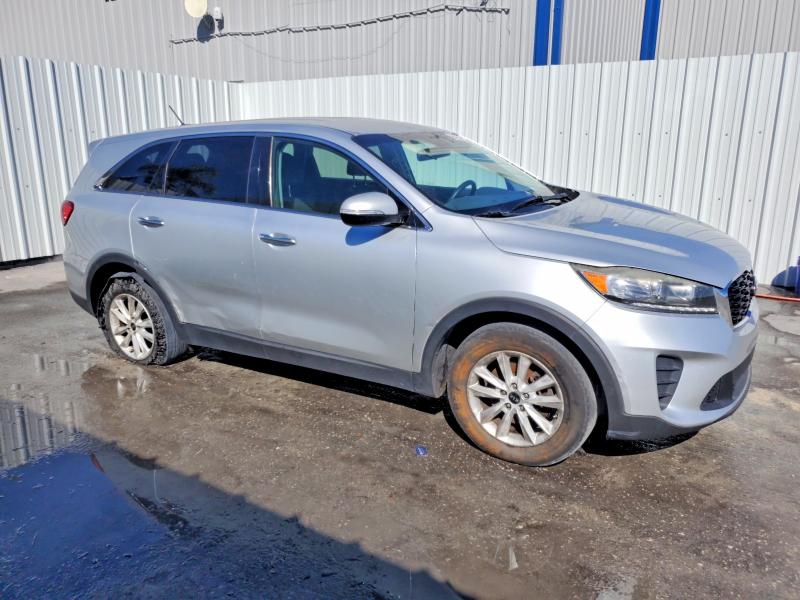 72521185 :رقم المزاد ، 5XYPG4A54KG558765 vin ، 2019 Kia Sorento مزاد بيع