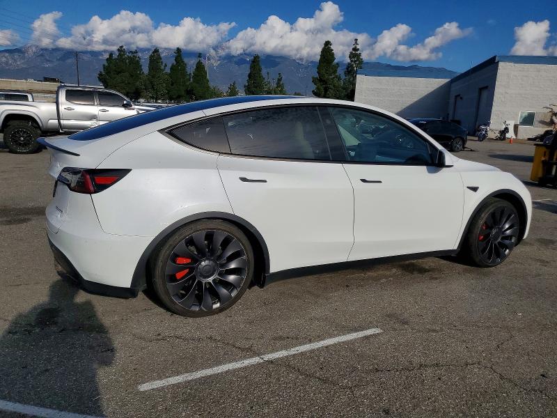 99717975 :رقم المزاد ، 7SAYGDEF3RF166579 vin ، 2024 Tesla Model Y مزاد بيع