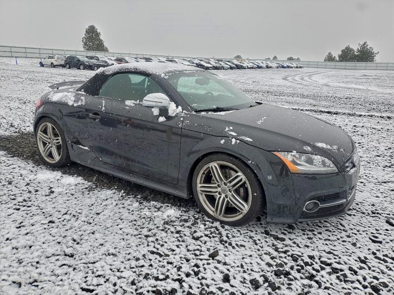 99642795 :رقم المزاد ، TRUS1AFK2B1025845 vin ، 2011 Audi Tts Premiu مزاد بيع