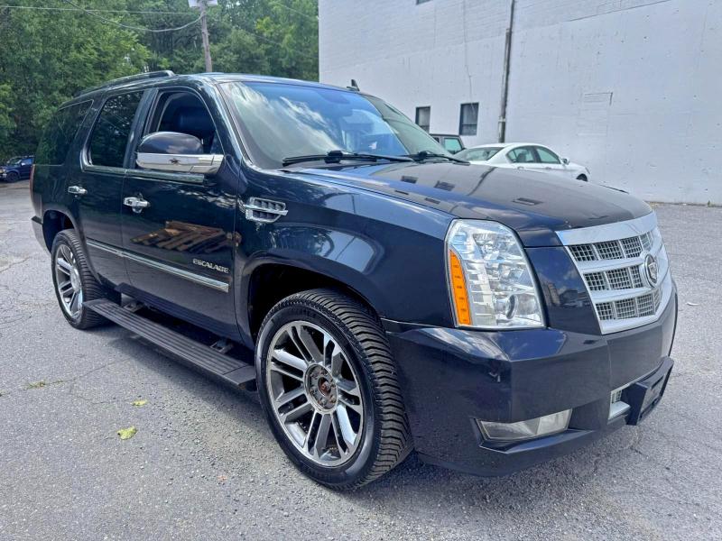 Продажа на аукционе авто 2012 Cadillac Escalade P, vin: 1GYS4CEF7CR220872, номер лота: 72688555
