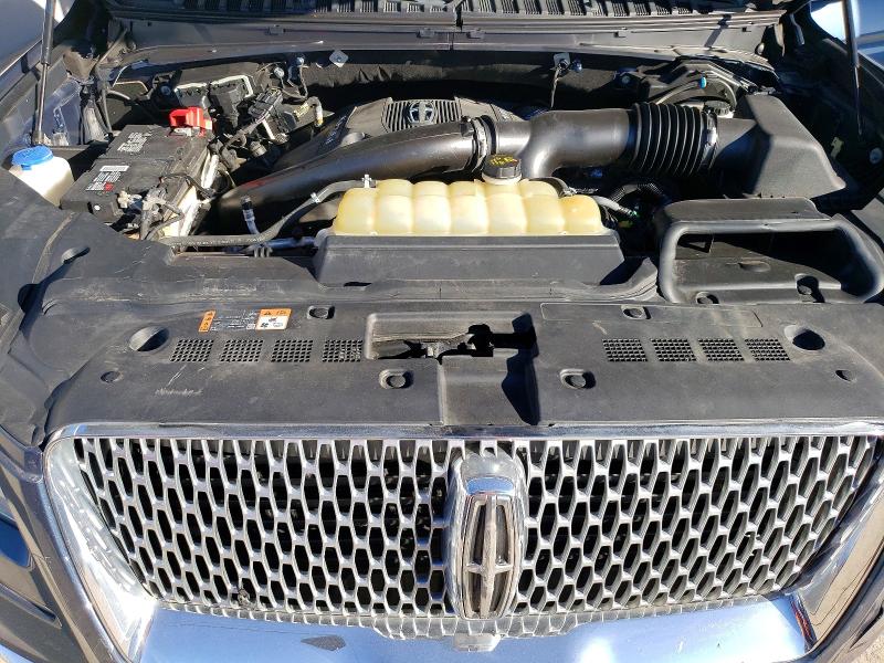 73740105 :رقم المزاد ، 5LMJJ2LT3KEL20057 vin ، 2019 Lincoln Navigator مزاد بيع
