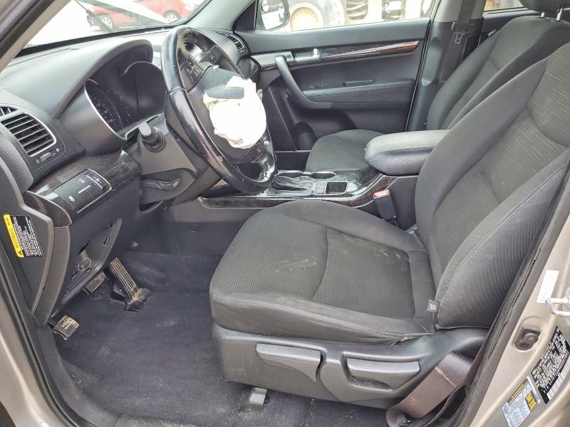 2014 Kia Sorento მანქანა იყიდება აუქციონზე, vin: 5XYKTCA6XEG441852, აუქციონის ნომერი: 72420435