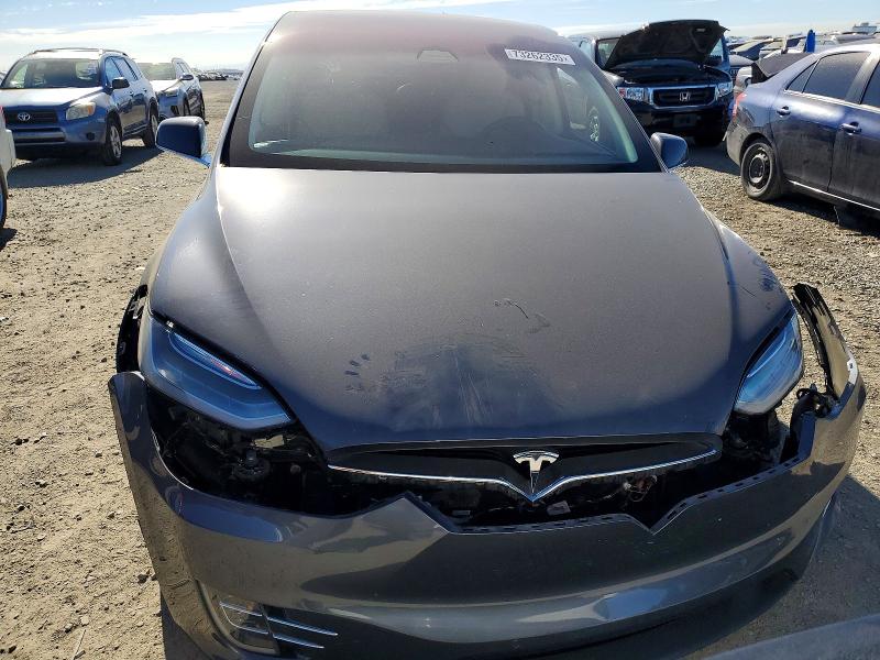 2017 Tesla Model X მანქანა იყიდება აუქციონზე, vin: 5YJXCBE28HF054655, აუქციონის ნომერი: 73262335