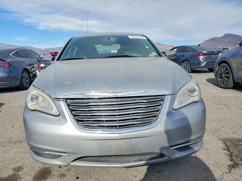 72271475 :رقم المزاد ، 1C3CCBBB0DN766273 vin ، 2013 Chrysler 200 مزاد بيع