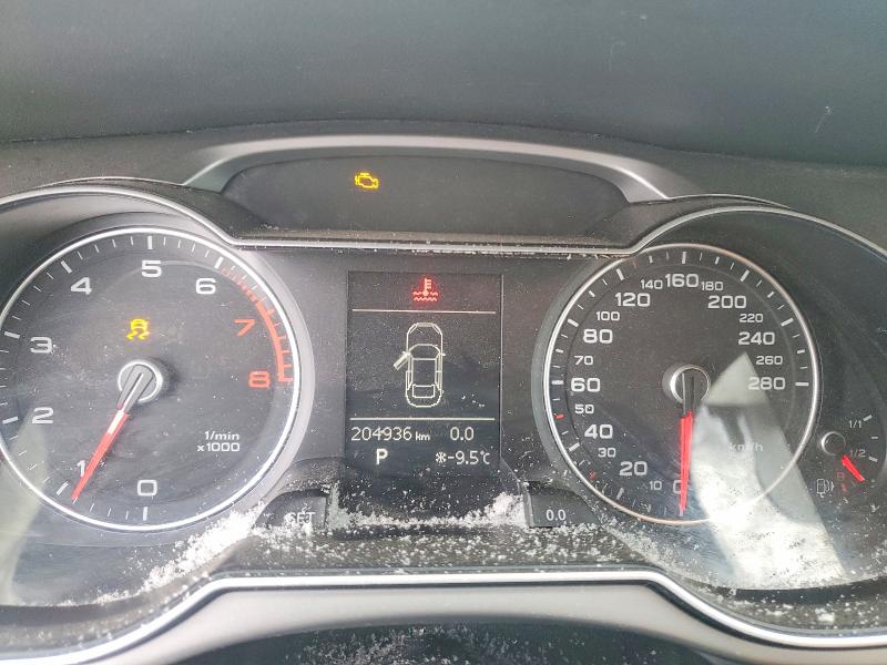 2014 Audi A4 Premium მანქანა იყიდება აუქციონზე, vin: WAUBFCFL0EN001862, აუქციონის ნომერი: 74027425