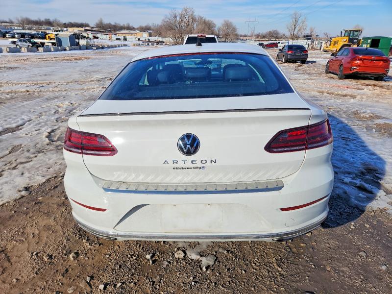 2021 Volkswagen Arteon მანქანა იყიდება აუქციონზე, vin: WVWAR7AN2ME005027, აუქციონის ნომერი: 74437105