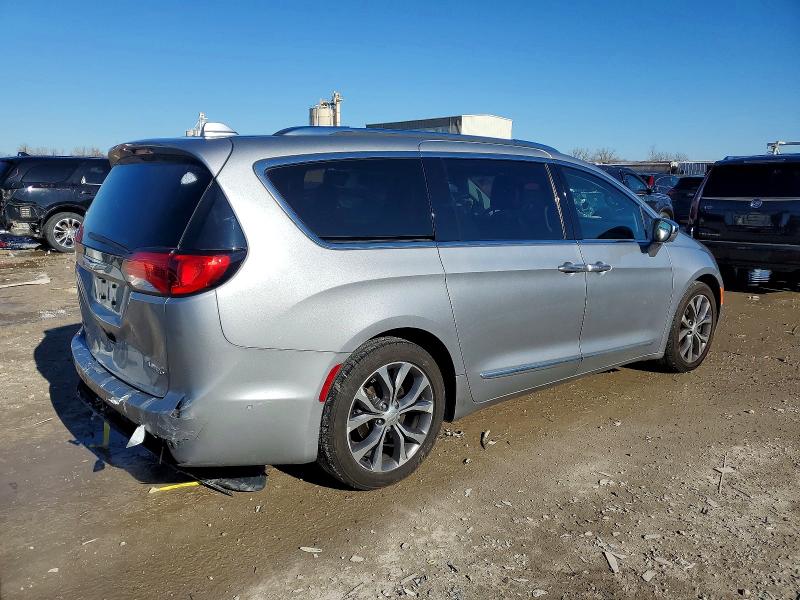 Продаж на аукціоні авто 2018 Chrysler Pacifica, vin: 2C4RC1GG1JR103572, номер лоту: 72161955
