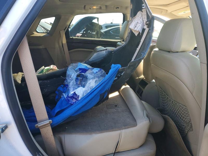 75217055 :رقم المزاد ، 3GYFNAEY2AS552992 vin ، 2010 Cadillac Srx مزاد بيع