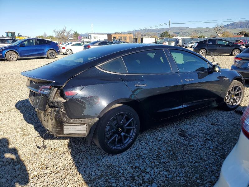 Auction sale of the 2022 Tesla Model 3, vin: 5YJ3E1EA4NF147792, lot number: 98724465