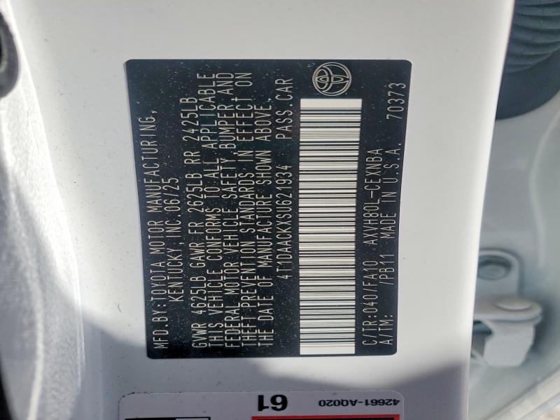 99101875 :رقم المزاد ، 4T1DAACKXSU621934 vin ، 2025 Toyota Camry مزاد بيع