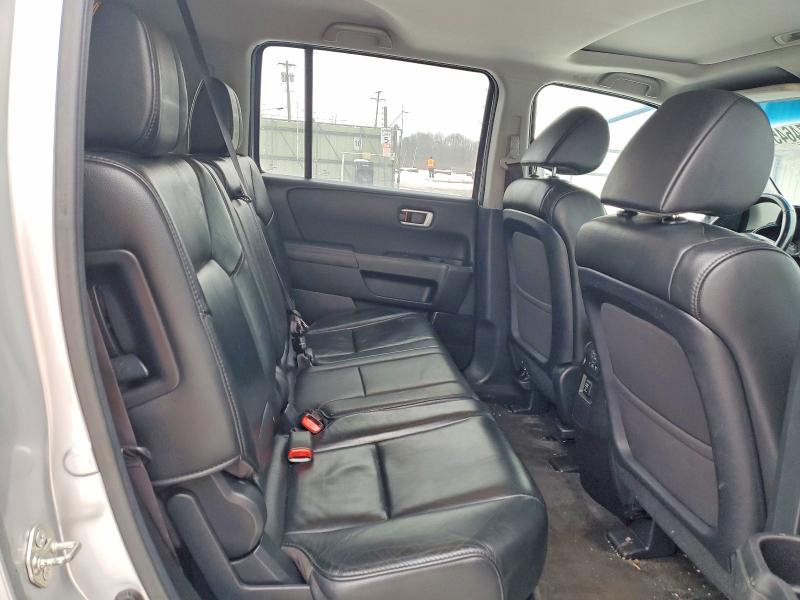 99674645 :رقم المزاد ، 5FNYF4H57CB083442 vin ، 2012 Honda Pilot مزاد بيع