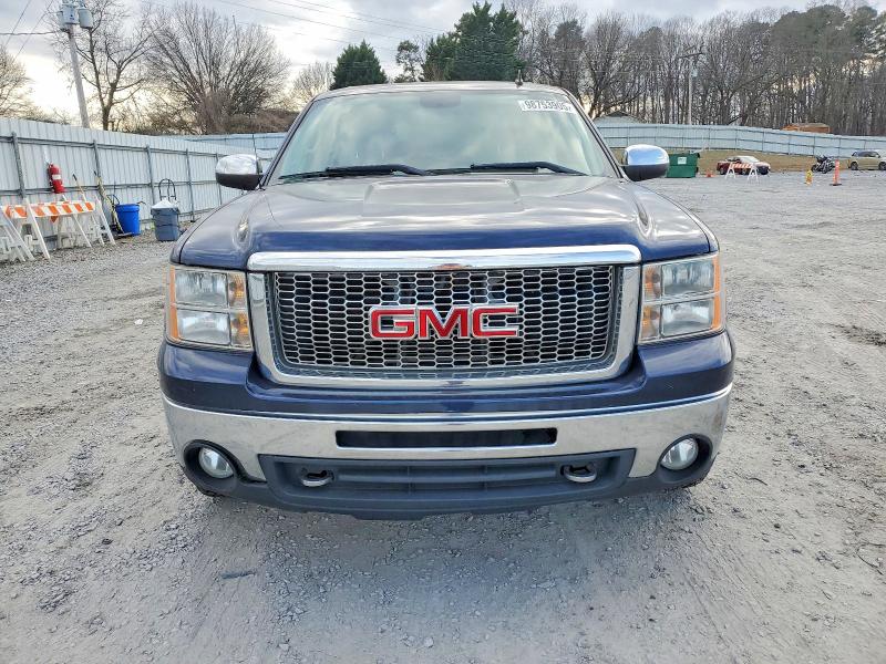 98753905 :رقم المزاد ، 3GTP2VE71CG207329 vin ، 2012 Gmc Sierra K15 مزاد بيع
