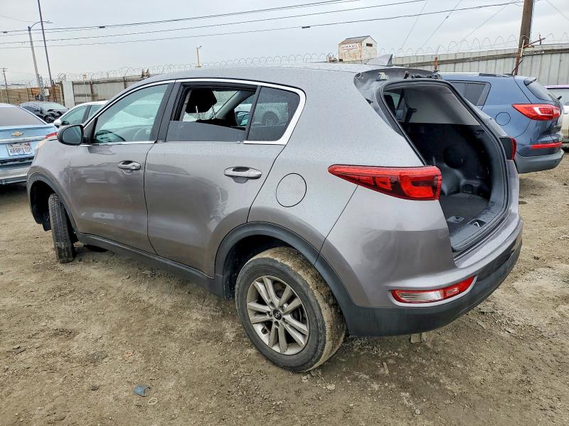 99287375 :رقم المزاد ، KNDPMCAC3H7178484 vin ، 2017 Kia Sportage مزاد بيع