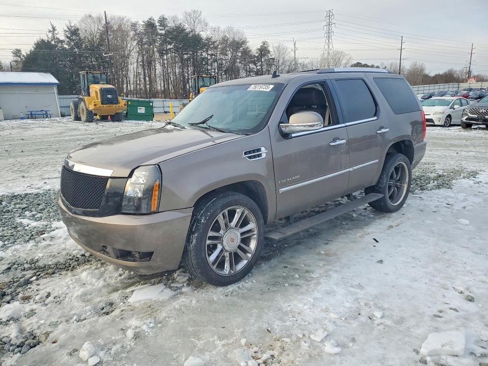 Продажа на аукционе авто 2014 Cadillac Escalade P, vin: 1GYS4DEF9ER240789, номер лота: 75019735