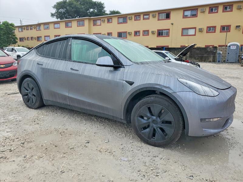 2024 Tesla Model Y მანქანა იყიდება აუქციონზე, vin: 7SAYGDED4RF200687, აუქციონის ნომერი: 72526775