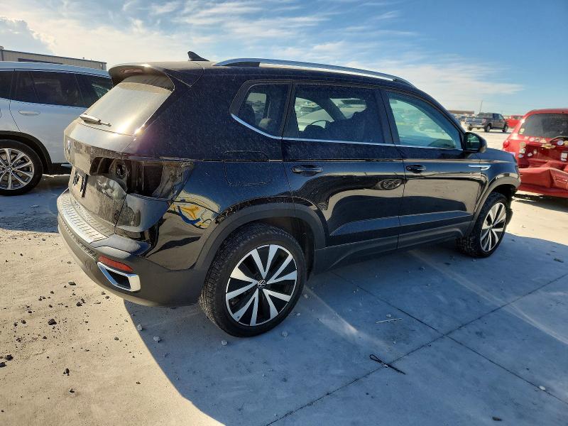 99568505 :رقم المزاد ، 3VVRX7B26NM094224 vin ، 2022 Volkswagen Taos مزاد بيع