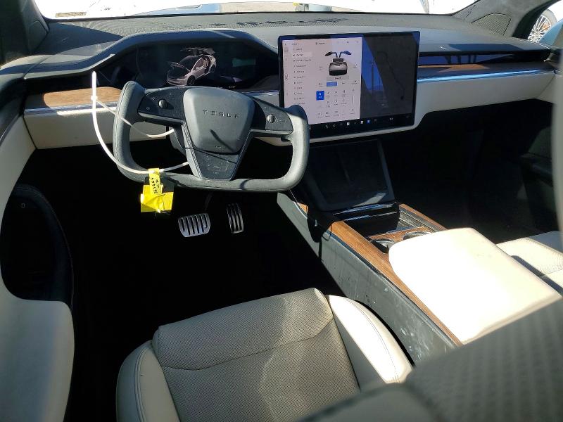 Продажа на аукционе авто 2022 Tesla Model X, vin: 7SAXCDE53NF363664, номер лота: 93851045