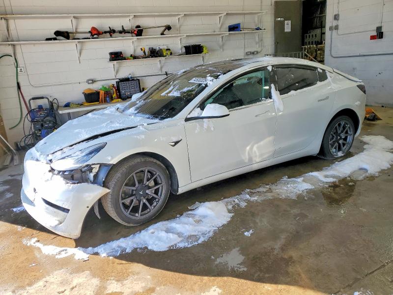 2020 Tesla Model 3 მანქანა იყიდება აუქციონზე, vin: 5YJ3E1EA8LF804560, აუქციონის ნომერი: 74500325