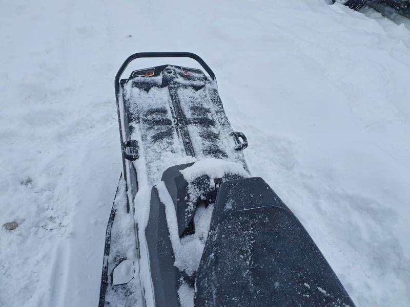 72699815 :رقم المزاد ، 2BPSUFKB3KV000010 vin ، 2019 Ski Doo Renegade مزاد بيع
