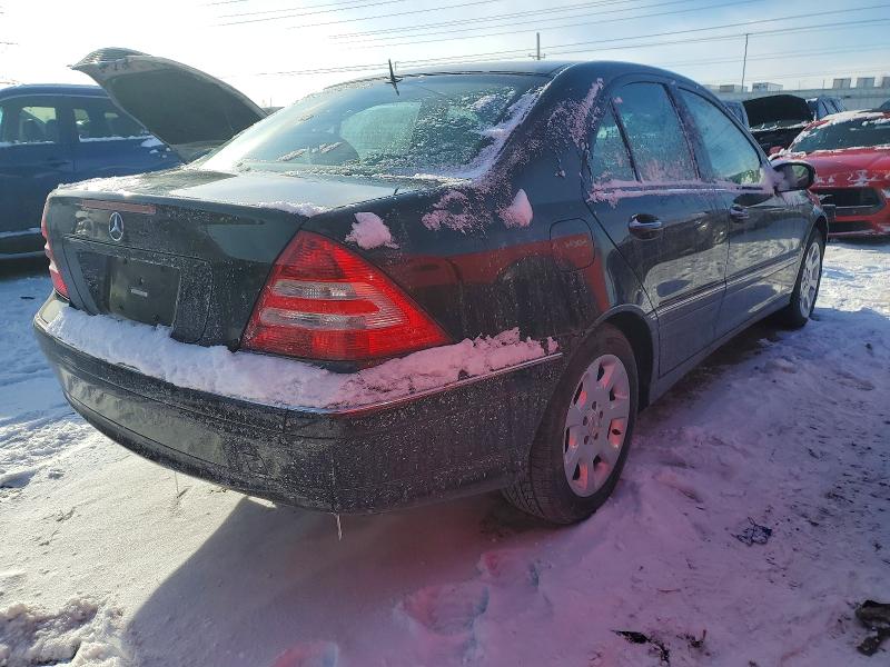 73526045 :رقم المزاد ، WDBRF81J05F649747 vin ، 2005 Mercedes-benz C مزاد بيع