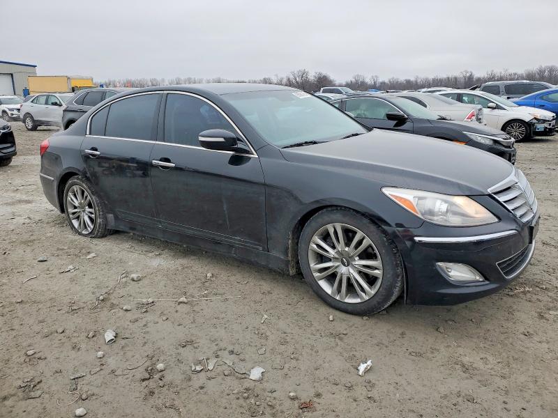 2014 Hyundai Genesis 3. მანქანა იყიდება აუქციონზე, vin: KMHGC4DDXEU263909, აუქციონის ნომერი: 98580185