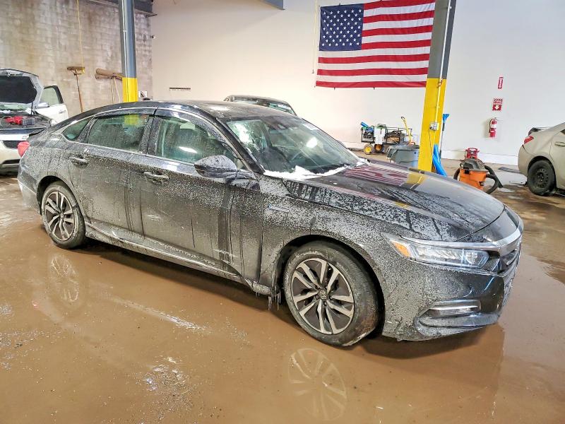 73869995 :رقم المزاد ، 1HGCV3F46JA014511 vin ، 2018 Honda Accord مزاد بيع