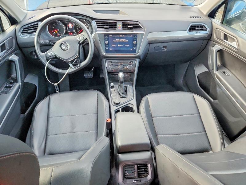 73052935 :رقم المزاد ، 3VV2B7AX1LM001524 vin ، 2020 Volkswagen Tiguan مزاد بيع