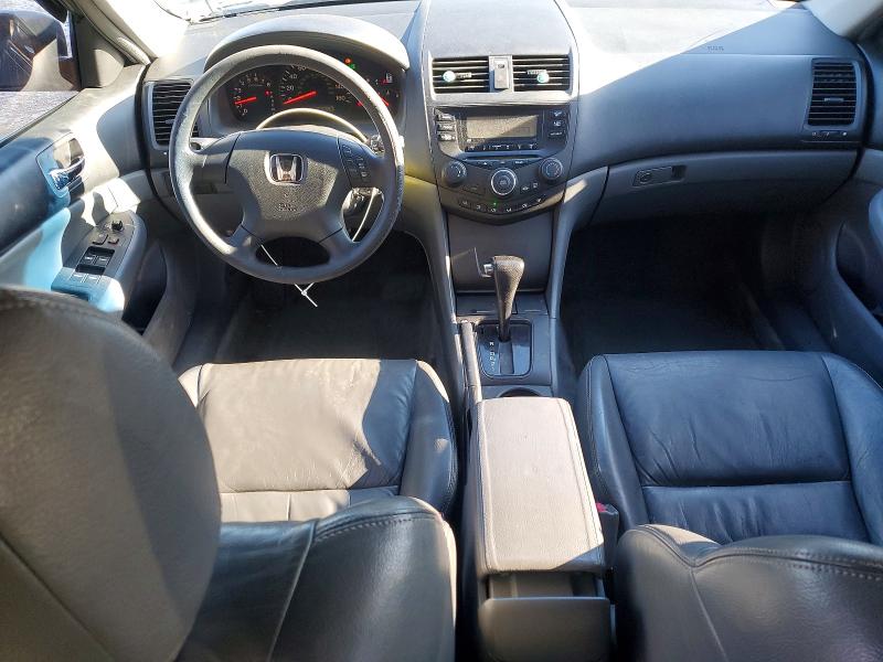 99643515 :رقم المزاد ، 1HGCM564X5A047791 vin ، 2005 Honda Accord مزاد بيع