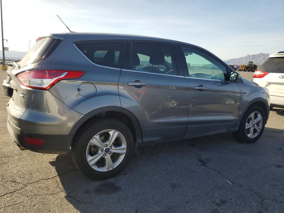 Продажа на аукционе авто 2014 Ford Escape, vin: 1FMCU9G93EUE00561, номер лота: 75085775